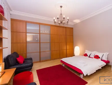 Квартира на сутки в Минске возле метро Площадь Победы спальня