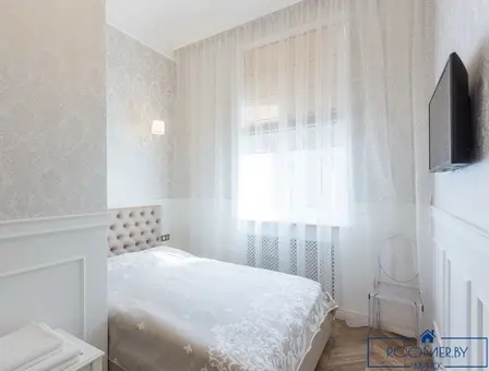 Квартира на сутки в Минске возле метро Купаловская спальня