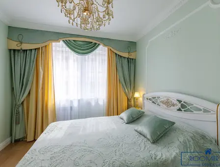 Квартира на сутки в Минске возле метро Немига спальня