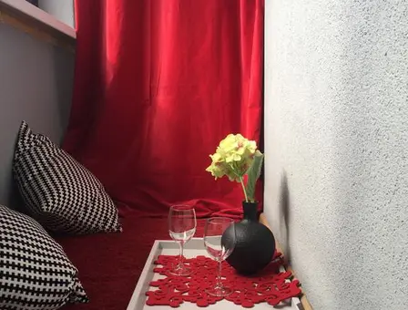 Квартира на сутки в Минске на улице Скрыганова, 4Д балкон