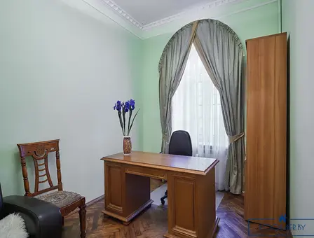 Квартира на сутки в Минске возле метро Площадь Ленина спальня